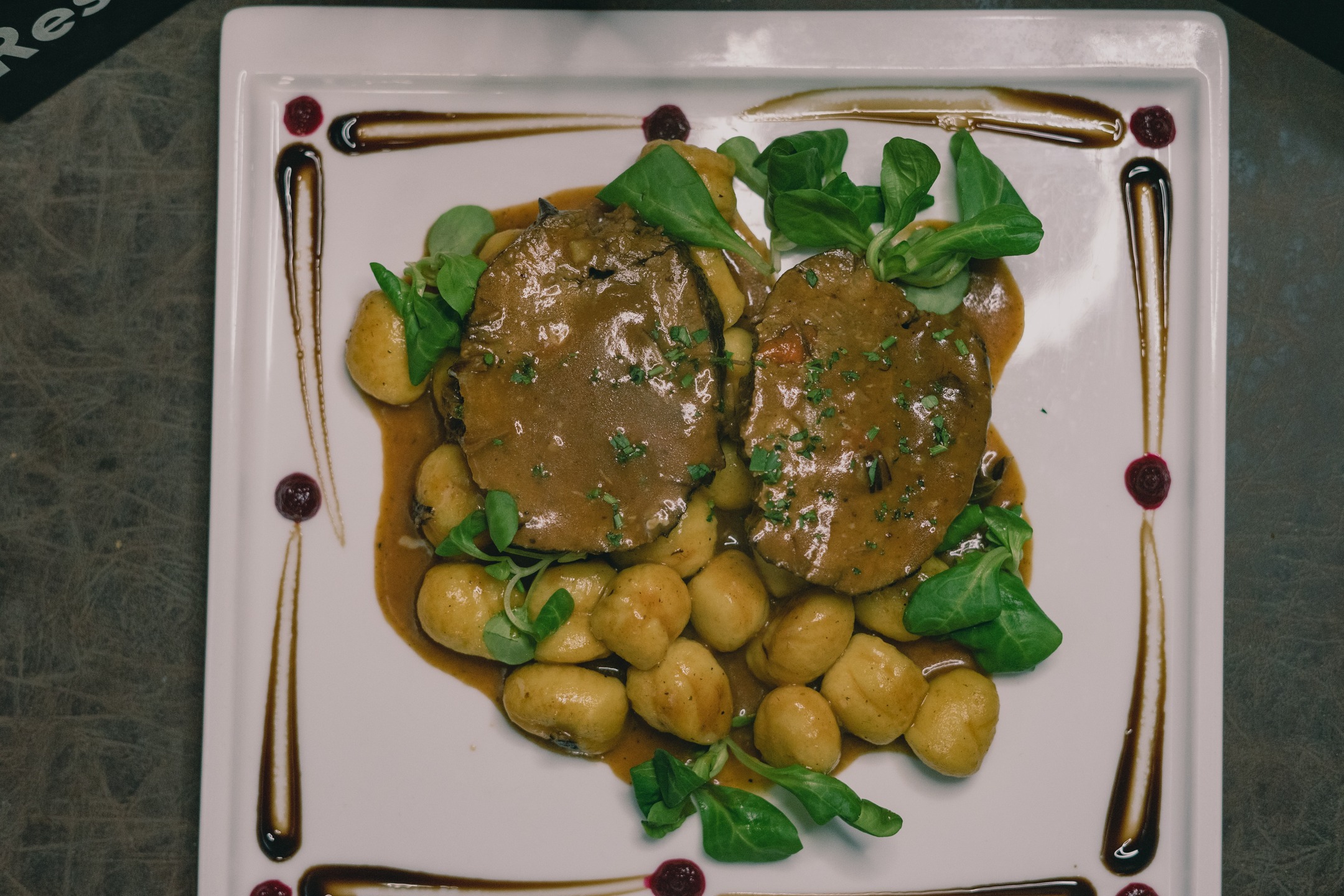 Where flavor meets elegance ✨

A perfect balance of rich, comforting tastes and fresh, vibrant touches — made to be enjoyed one bite at a time. 
Join us for a taste of something special. 😊🍽🍷

#yummy #lunch #fashionfood #instacake #foodphotography #foodblogger #foodblog #ilovefood #foodart #tasty #delicious #foodpic #dinner #eating #zdinfo #zadarinfo #foodporn #foodpost #croatia #ristorante #restaurant #foodstyling #bestfood #thekitchn #zadar #finedinning #grill #foodphotographer #eatmezadar