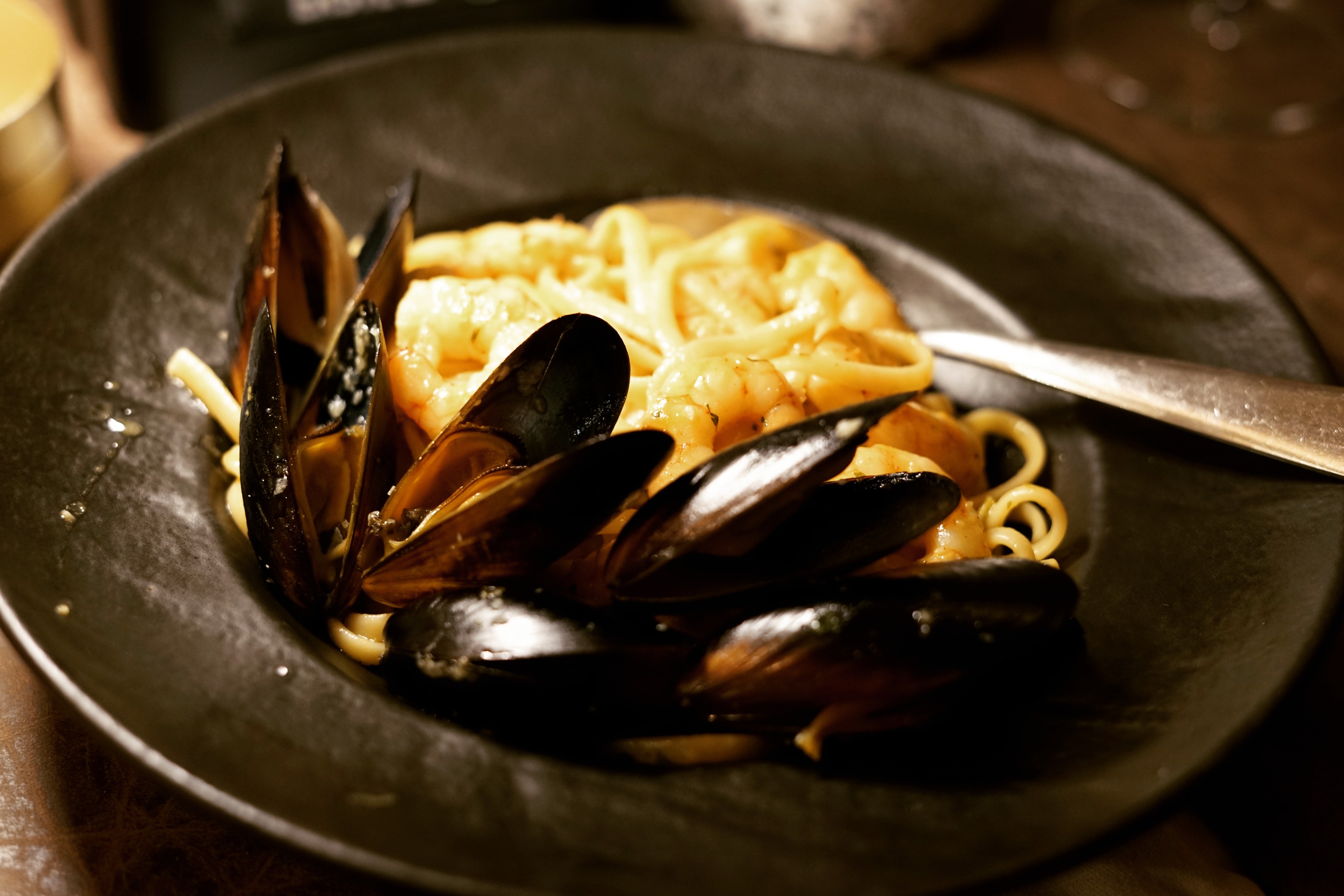 "Twirl into the flavors of the Mediterranean. Fresh mussels, perfectly cooked pasta, and every bite crafted with care. Because great meals are meant to be savored." 🍝🦐🦪 

Who would you share this plate with? 

#zadar #visitzadar #zadarfood #zadarrestaurant #zadarfoodie #croatia #visitcroatia #croatiafulloflife #croatiafood #foodporn #instafood #foodstagram #foodphotography #foodlover #foodie #foodiesofinstagram #delicious #tasty #yummy #finedinning #restaurant #dinner #lunch #breakfast #mediterraneanfood #mediterraneancuisine #adriaticflavors #dalmatiancuisine #eatmezadar